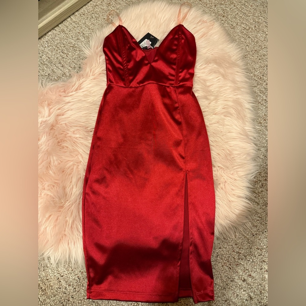 Fashion Nova Red Sheath Midi Dress V-neck Sleeveless